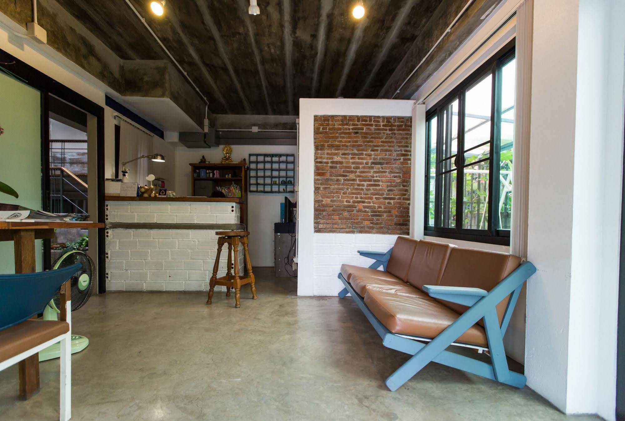 Plern Plern Bed And Bike Hotell Chiang Mai Exteriör bild